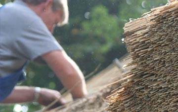 professional Rivers Corner thatchers